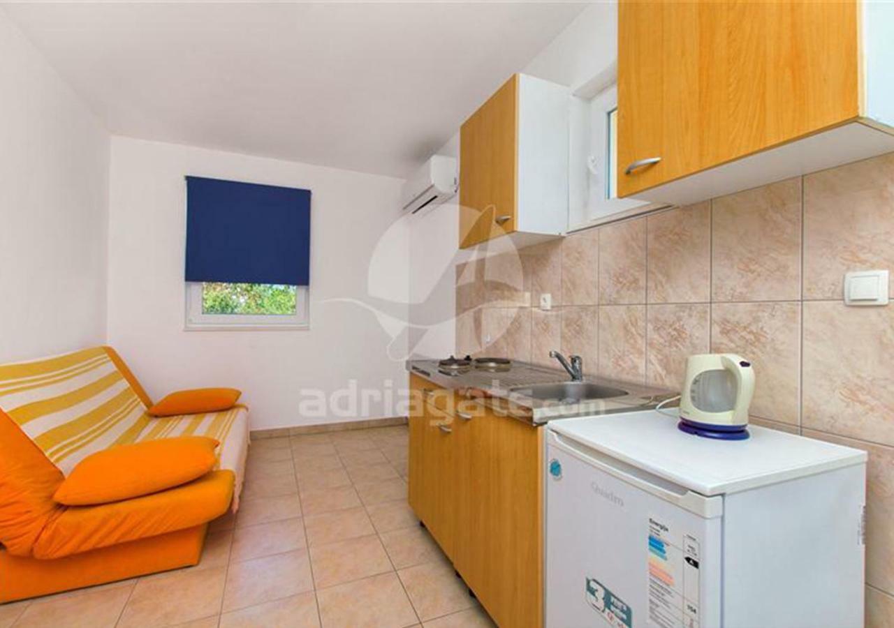Apartments Iva โรกอซนิซา ภายนอก รูปภาพ